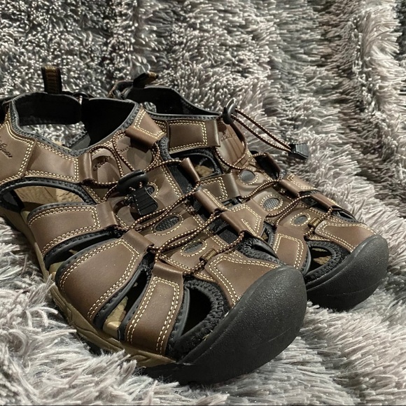 Eddie Bauer Brown Black Shoes - Picture 3 of 5